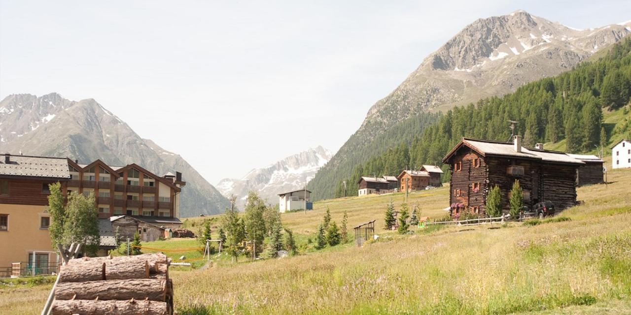 Omega - Casa Azzurra Piano Terra Lägenhet Livigno Exteriör bild